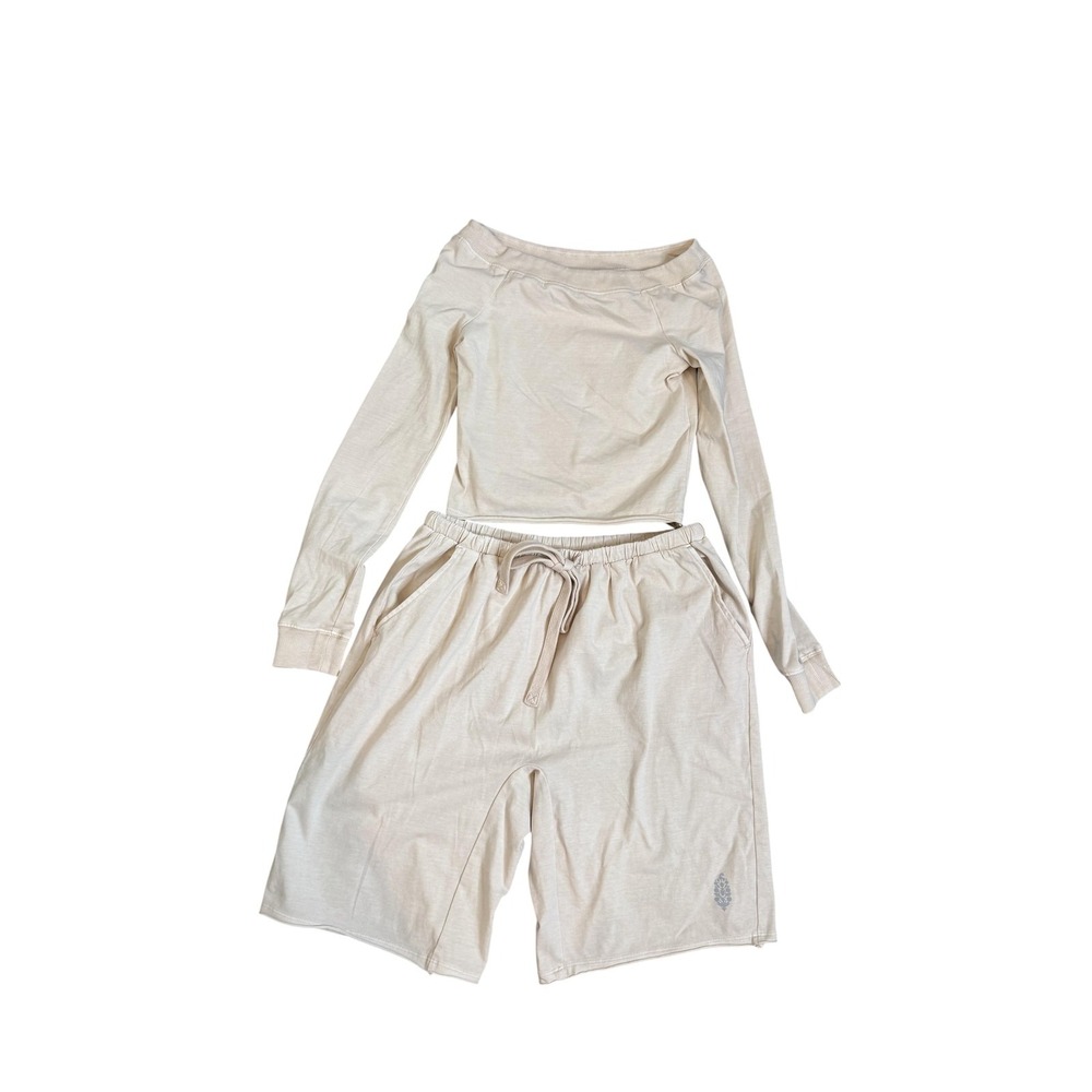 Free People Lounge Set Womens XS Beige Off Shoulder‎ Sweatshirt Bermuda Shorts
